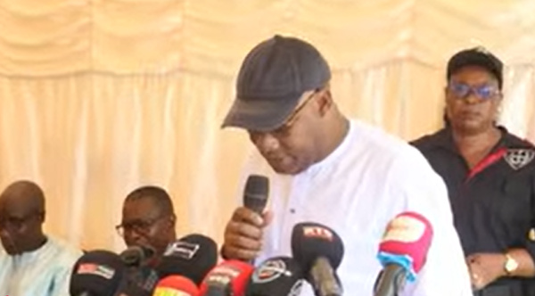 Thiès : Ibrahima Sy lance l’offensive pour l’hygiène hospitalière Thiès : Ibrahima Sy lance l’offensive pour l’hygiène hospitalière