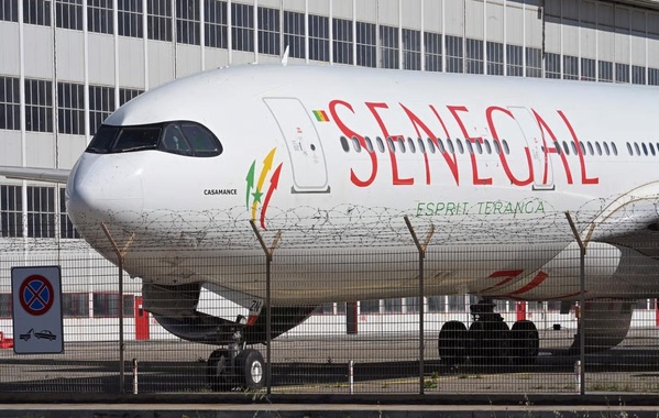 Air Sénégal : l’hôtesse de l’air, le vol Paris-Dakar, le pot de lait et la drogue dure Air Sénégal : l’hôtesse de l’air, le vol Paris-Dakar, le pot de lait et la drogue dure